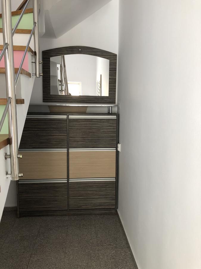 Smiley Apartment Сибиу Экстерьер фото